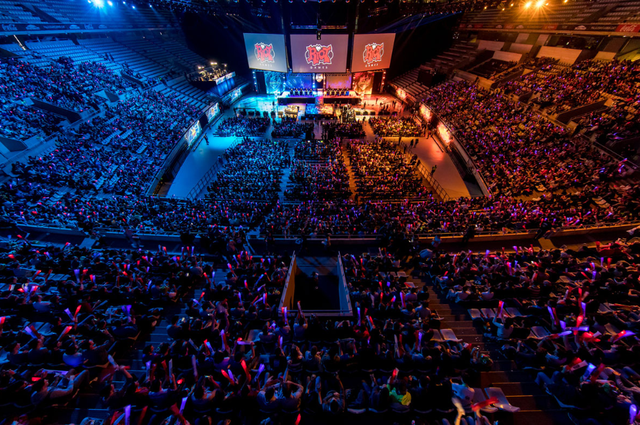 每一年的中 每一年的中